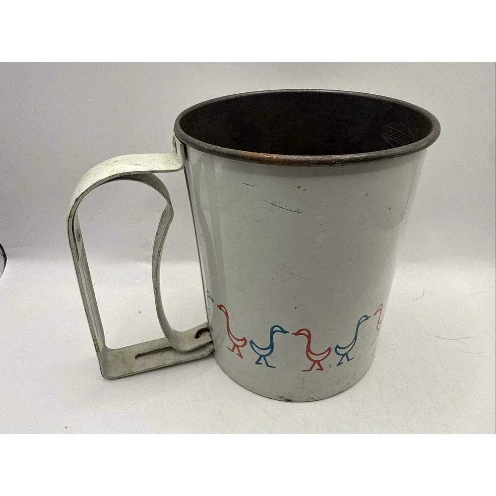 Androck‎ Flour Sifter Metal Ducks Geese USA Red White Blue Vintage 1950s
